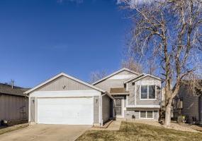 18903 E. Carmel Drive, Aurora, Colorado 80011, 3 Bedrooms Bedrooms, ,2 BathroomsBathrooms,Single Family,Sold,E. Carmel,1011